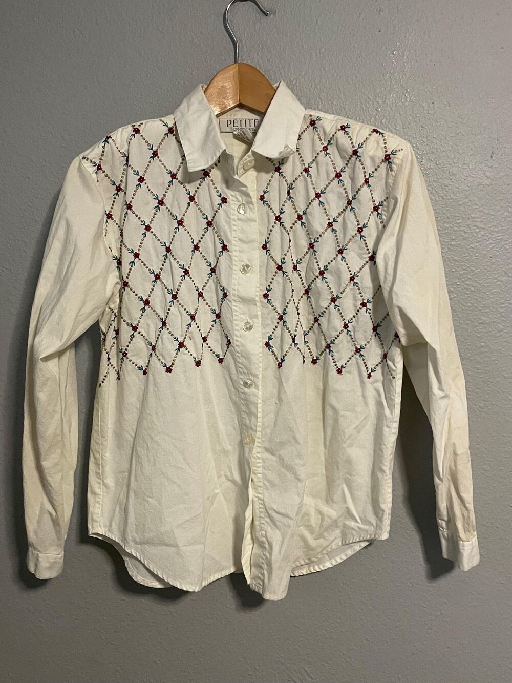 Vintage Petite Sophisticate Womens Top Petite S Floral Embroidered Cottagecore
